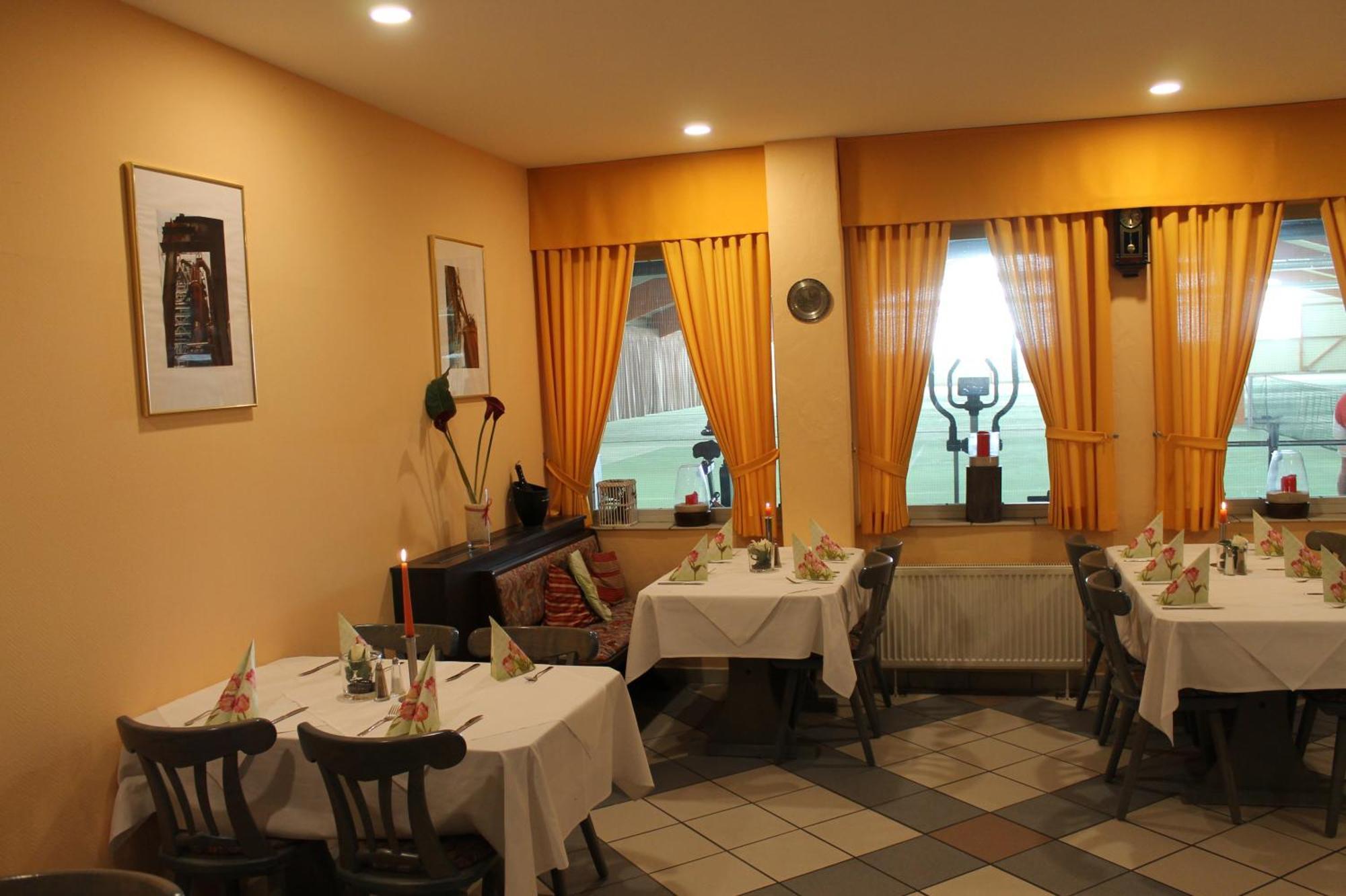 Toto'S Gasthaus Hattingen Esterno foto